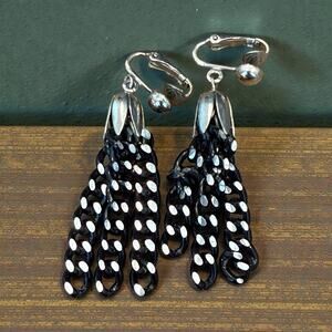 Sarah Coventry 1967 Bewitchery Black Chain Tassel Clip Earrings Silver Tone VTG